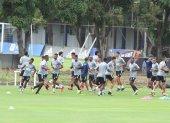 Emelec entrenó con el equipo completo este lunes 13 de julio en Los Samanes