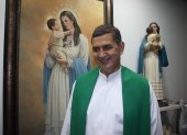 El padre Yair Rodríguez hará un sobrevuelo con la imagen de la Virgen de Guayaquil y dará la bendición desde el aire.