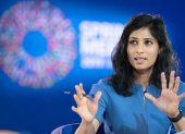 Gita Gopinath es directora del Departamento de Estudios del FMI.