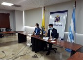 El ministro de Producción Iván Ontaneda y el presidente de la Cámara de Acuacultura, José Antonio Camposano, expusieron la realidad del sector.