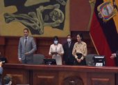 María Alejandra Muñoz  junto a los dos vicepresidentes de la Asamblea, César Solórzano y Patricio Donoso en la posesión