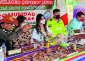 Evento. Autoridades nacionales y representantes de Balao estuvieron presentes en la entrega de los predios a habitantes de San Carlos.