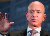 El multimillonario Jeff Bezos