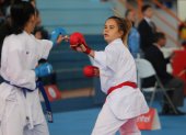 Valeria Echever (d), karateca tricolor, tiene como objetivo clasificar a los próximos Juegos Olímpicos.