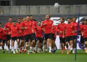 Los jugadores del Sevilla buscan conseguir el sexto título de Europa LEague. Esta mañana realizaron la última práctica en el campo de Colonia.