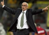 El argentino Héctor Cúper es uno de los candidatos para dirigir a la selección nacional. Él está al tanto de la exigencia de la Ecuafútbol.