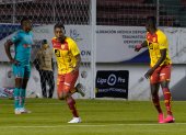 Sergio López festeja el gol que abrió el marcador en el partido entre Aucas y Liga de Quito, la noche de este sábado 22 de agosto de 2020
