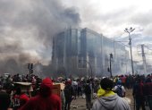 El edificio de la Contraloría fue quemado en las protestas de octubre