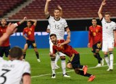 José Luis Gayá, jugador de la selección española, celebra el tanto del empate ante el cuadro germano.