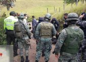 Militares de Tulcán ayudaron a la Policía a recapturar a lis privados de la libertad que fugaron este domingo.