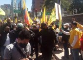 El lunes 7 de septiembre los simpatizantes de AEA protestaron en los exteriores del CNE exigiendo que les dejen participar en los comicios de 2021.