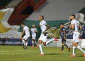 Los goles del partido para el local los anotaron Francisco Fydriszewski (13" 1T) y Vinicio Angulo (21" 1T).