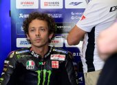 El equipo Monster Energy Yamaha tomó las medidas que señala el protoclo de seguridad con Valentino Rossi.