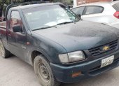 En una mecánica de Colina de la Alborada encontraron dos carros reportados como robados.