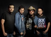 La banda Rock of Ages retorna esta noche al Teatro Centro de Arte.