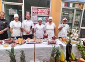 Evento. Este jueves en el mercado de La Magdalena se desarrolló un concurso interno de preparación de la colada morada.