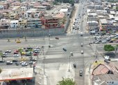 Intervención. En la avenida Francisco de Orellana y la José Luis Tamayo, en la imagen, se levantarán dos pasos elevados paralelos, de dos carriles cada uno.