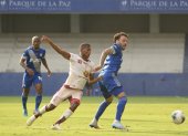 Emelec y Técnico Universitario igualan 1-1 tras los primeros 45 minutos en el Capwell.