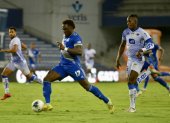 Emelec pudo anotar tres goles con los que lidera la tabla de posiciones.