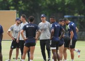 El técnico Ismael Rescalvo dejó listo el equipo para enfrentar mañana al Ponchito.