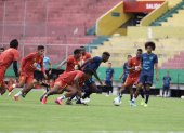 La preselección nacional sub-20 se enfrentó al Aucas el martes anterior en el estadio Gonzalo Pozo Ripalda, en Chillogallo. El partido terminó empatado a dos.