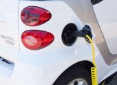 El proyecto busca impulsar el uso de automóviles eléctricos para el transporte público.