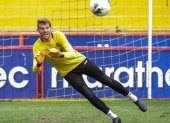 Javier Burrai, arquero de Barcelona, aporta con seguridad a la puerta de los canarios.