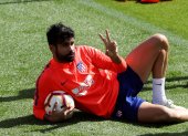 El delantero Diego Costa pidió la salida del club por "asuntos personales". No tuvo espacio esta temporada.