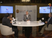 El presidente Lenín Moreno y el ministro de Salud en el programa radial del Gobierno.