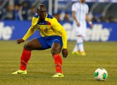 Segundo Castillo es considerado como uno de los mejores centrocampistas que ha tenido el fútbol ecuatoriano.