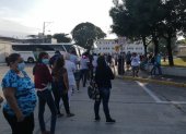 Pese a las recomendaciones las filas no han podido evitarse.