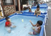 Referencial. Decenas de piscinas instaladas en el suburbio de Guayaquil, por carnaval.