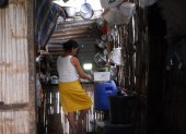 En las zonas rurales las mujeres que no cumplen las veces de jefe de hogar, también trabajan en labores de campo: siembras y cosechas de productos de consumo.