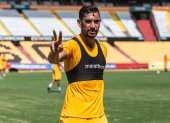 Bruno Piñatares, volante uruguayo del Barcelona, espera ser bicampeón con los toreros.