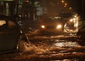 Varios carros sufrieron daños por la inundaciones en Guayaquil