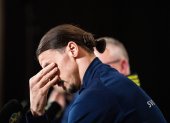 Zlatan Ibrahimovic, delantero sueco, llora en su vuelta al combinado sueco.