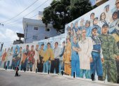 Obra. 31 retratos fueron plasmados en una pared del cerro del Carmen