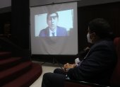 Francisco Morán, rector de la Universidad de Guayaquil, asumió el cargo vía Zoom, por motivos de salud.