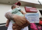 Odisea. Entre diciembre de 2020 y febrero de 2021 fue una pesadilla buscar en los dispensarios vacunas para los niños. En la foto, Jorge Escobar.