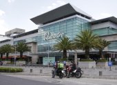 El centro comercial Quicentro Shopping cerró sus puertas este sábado 24 de abril de 2021, para acatar las medidas de confinamiento.