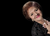 También conocida como La Señora del Pasillo, es una cantante de pasillo ecuatoriana.