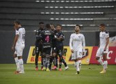Liga de Quito cayó por 3-1 ante el Independiente del Valle con lo que se terminó su invicto en el torneo local y sus aspiraciones de conseguir el boleto a la final.