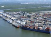 Las autoridades firmaron un convenio en favor del Terminal Portuario de Guayaquil