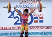 Angie Palacios logró tres preseas doradas en Cali, Colombia.