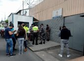 Investigación. A la cárcel 4, en el norte de Quito, llegaron agentes de Criminalística de la Policía y dos fiscales.