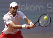 El tenista serbio venció al alemán Mats Moraing, por 6-2 y 7-6 (4), accediendo a cuartos de final.