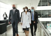 Tras ser posesionada en el cargo por el vicepresidente Alfredo Borrero, la ministra de Salud, Ximena Garzón, recorrió las dependencias de esa Cartera de Estado.