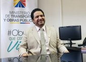 El nuevo subsecretario Eduardo Punín,en su despacho.