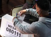 Las elecciones en Perú ocurren con normalidad.