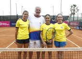 Camila Romero, Tania Andrade y Marie Elise Cazares forman parte de la selección femenina que estará capitaneada por Andrés Gómez. En la foto no constan Mell Reasco, ni Charlotte Paredes.